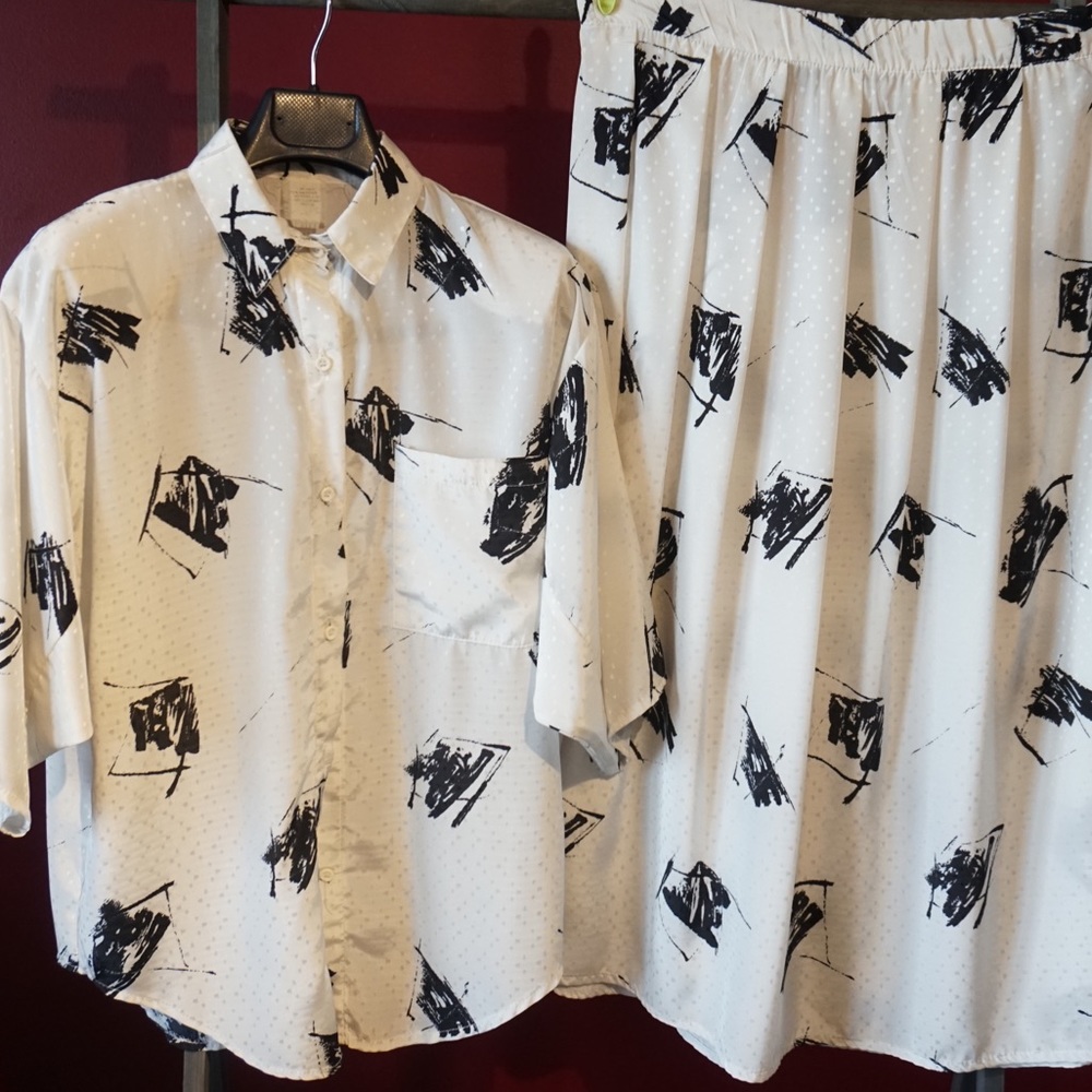 Women’s Summer Suit